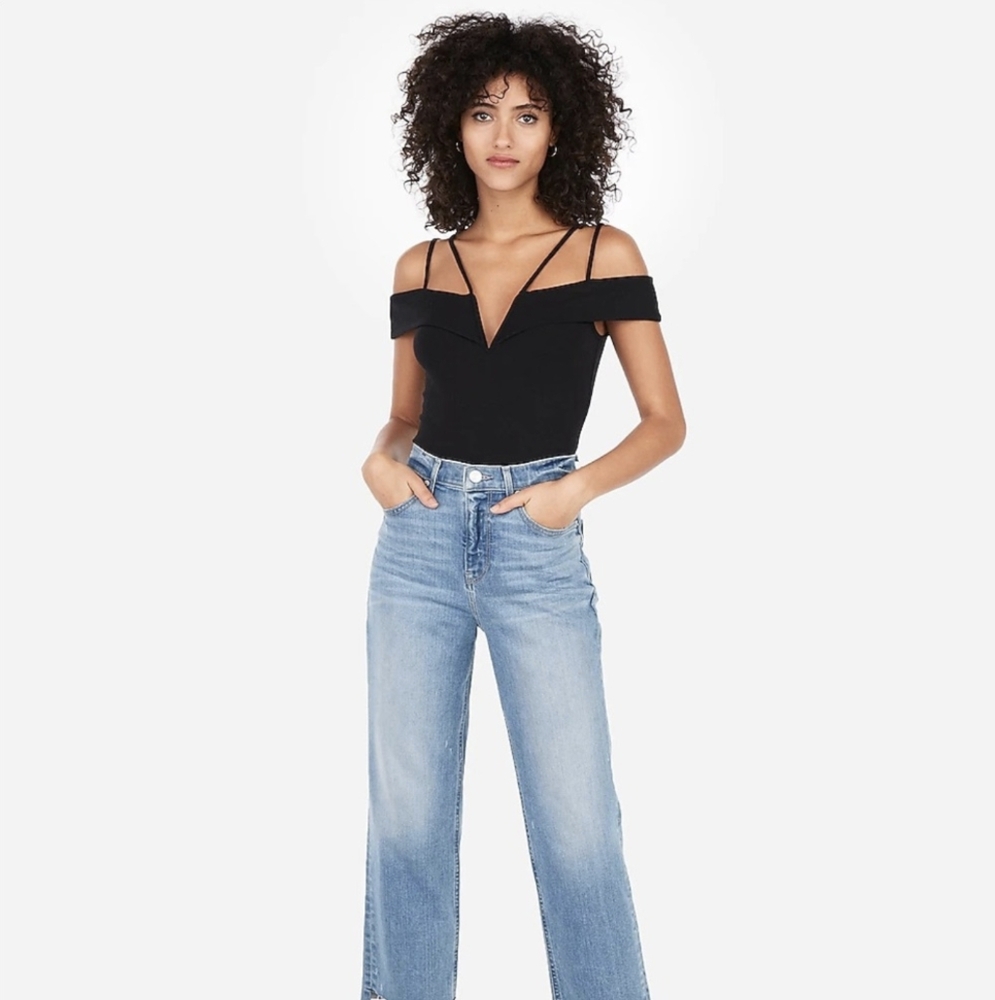 🎉HP🎉  Express Strappy Off The Shoulder Thong Bodysuit